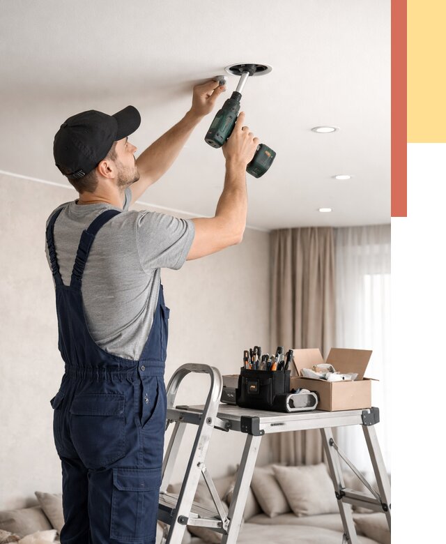 Установка и монтаж точечных светильников в натяжной потолок в Шахтах от 1954 руб. | ОТДЕЛОЧНИК-Шхт